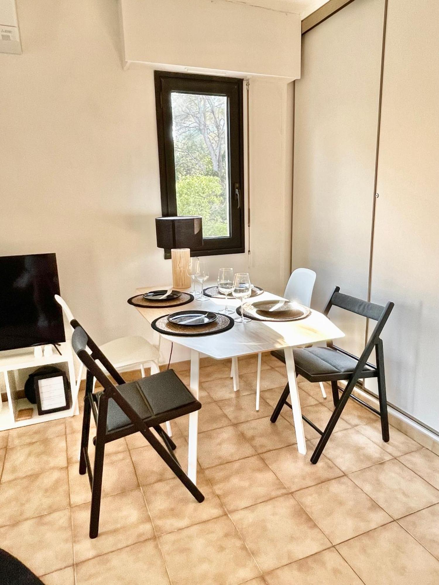 Appartement Plage Et Nature Saint-Raphaël Esterno foto
