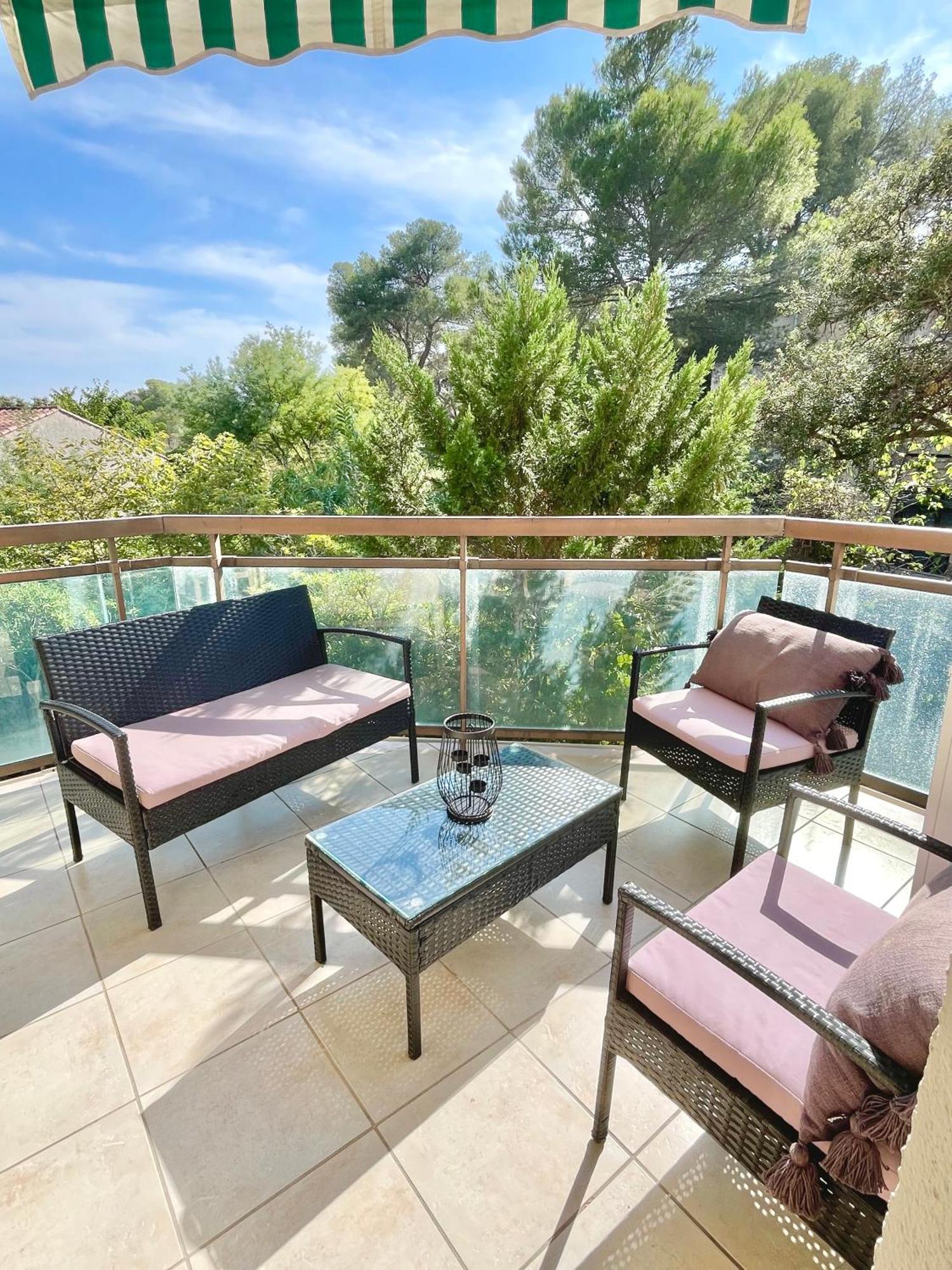 Appartement Plage Et Nature Saint-Raphaël Esterno foto